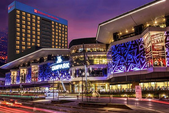 Canpark Alışveriş ve Yaşam Merkezi